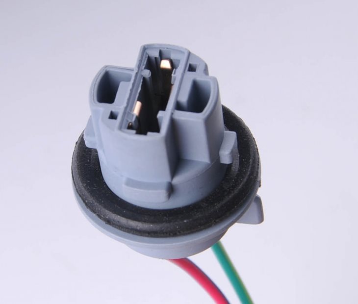 AUTOLAMP Eliminátor chybových hlásení - pätica W3x16d/W3x16d