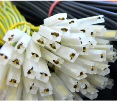 MTA Návlek izolačný na dutinku od predu 6,3mm -čierny