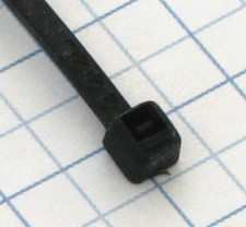 Páska viazacia  98 X 2,5mm čierna-100ks- balenie
