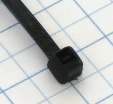 Páska viazacia 140 X 2,5mm čierna-100ks- balenie