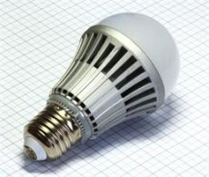 LED 12/24V AC/DC A60 9W E27 3500K