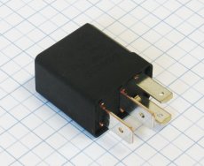 MTA Relé 12V - MICRO 20A - čierne - 4 kontakt