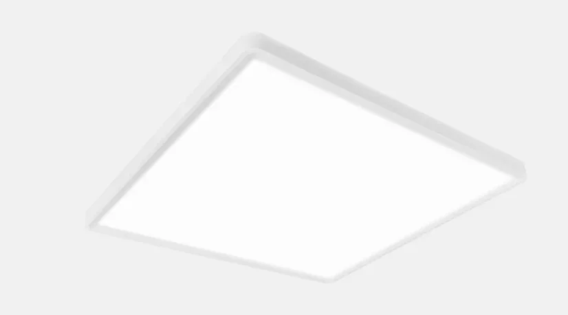 Moderné LED svietidlo s bielym rámom vhodné do obývačky alebo chodby