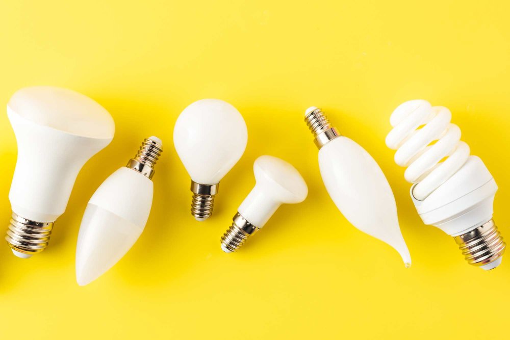 Rôzne typy pätice na
žiarovkách